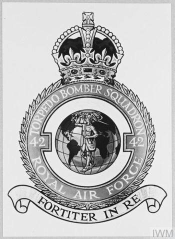 Coat of arms (crest) of the No 42 Torpedo Bomber Squadron, Royal Air Force
