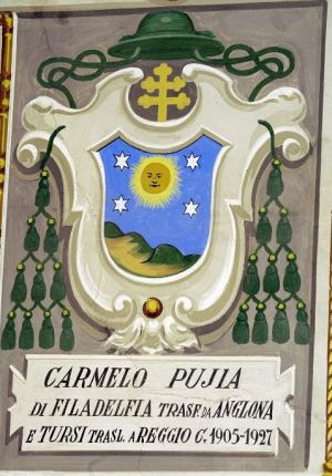Arms of Carmelo Pujia