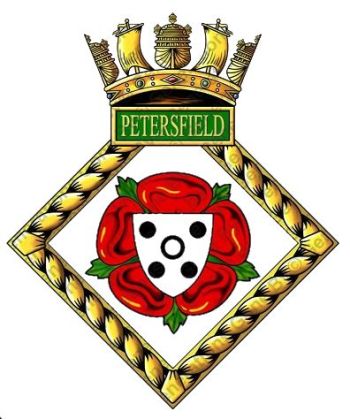 Coat of arms (crest) of the HMS Petersfield, Royal Navy