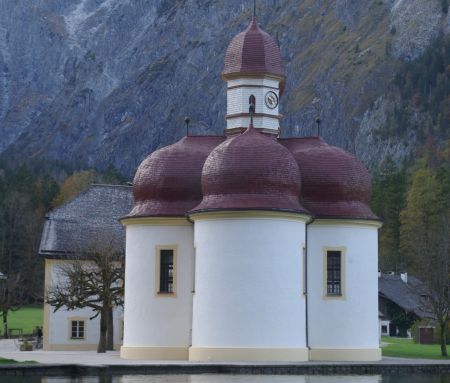 File:Schonaukonigsee1.jpg