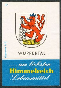 Wuppertal Schriftzug und Wappen auf einer Polizei-Jacke, Schlagstock am  Guertel, Praesentation des