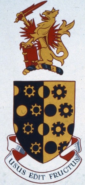 Arms of Society of Company and Commercial Accountants