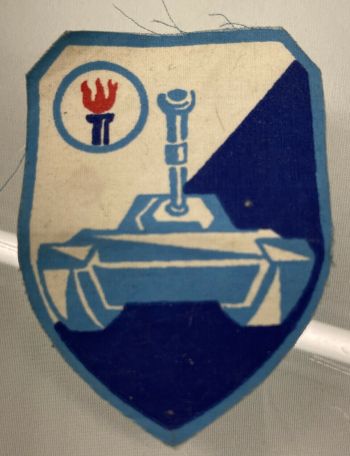 Coat of arms (crest) of the Armour Training School, ARVN