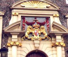 Wapen van Utrecht (provincie)/Arms (crest) of Utrecht (province)