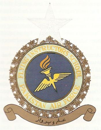 Coat of arms (crest) of the Flying Instructors School, Pakistan Air Force