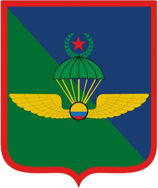 File:Parachute School, Colombian Army.jpg
