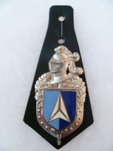 File:Leather-badge-badge-gendarmerie-armaments-original-vintage.jpg