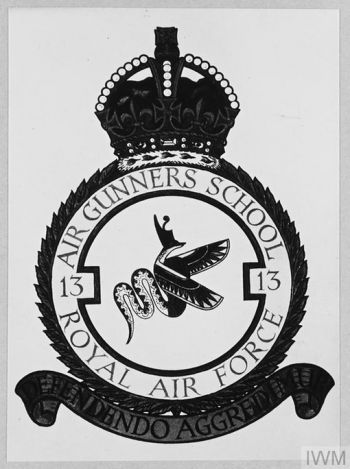 Coat of arms (crest) of the No 13 Air Gunners School, Royal Air Force